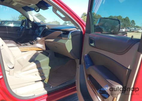 2015 Chevrolet Suburban 1500 Ltz z USA, uszkodzony, nr VIN 1GNSCKKC4FR723140